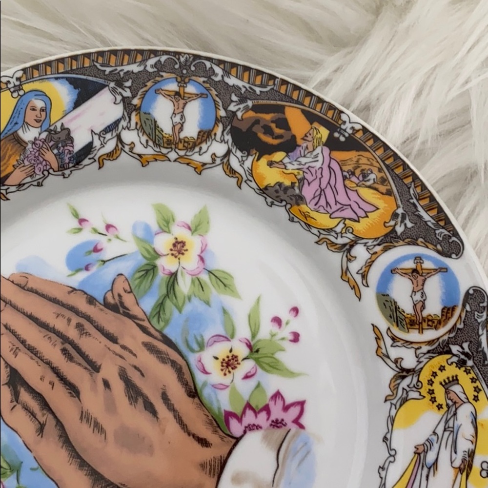 Ceramic Wall Hanging - Picture 6 of 7